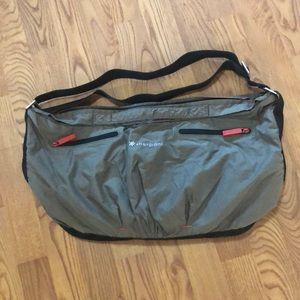 Sherpani crossbody bag, EUC